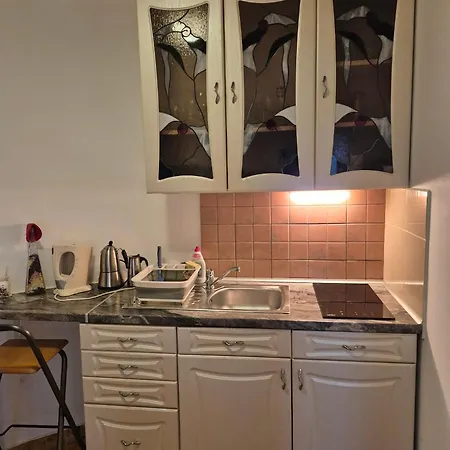 Berni Δωμάτια σε οικογενειακή κατοικία